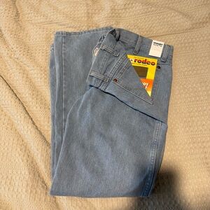 Wrangler Men's Light Blue Relaxed Jeans